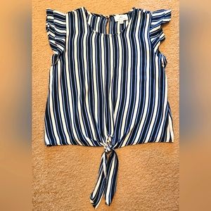 Twine and String size S Blue Black and White Top Tie Top